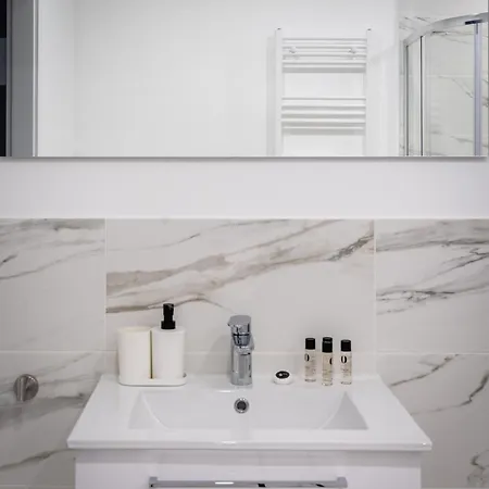 Apartment Properunit Krawiecka Old Town With Ac *